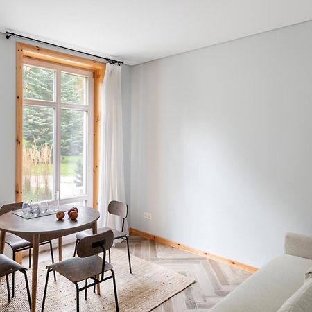 Uz Juru Mariu Apartment Juodkrante Phòng bức ảnh